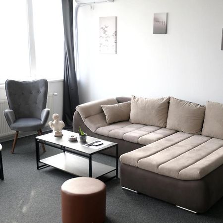 Luana Airport Apartments #3 Otopeni Zewnętrze zdjęcie